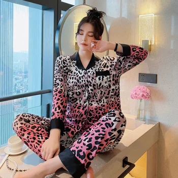 QWEEK Leopards Drukāt Sieviešu Pidžamas Zīda Naktsveļu Sexy Sleepwear Pijama Sieviešu Komplekts Sievietei 2 Gabals Pidžamas Mājās Uzvalks Loungwear